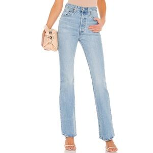 Levi’s Ribcage Boot in Tango Light Up